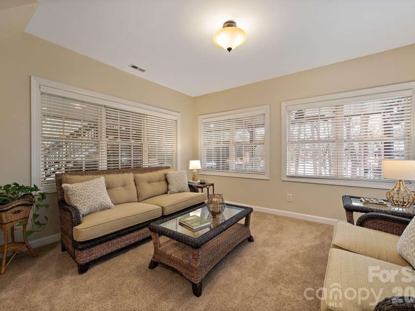4685 Eagle Pointe Court, Denver, NC 28037.  MLS# CAR4332859, YatesRealty ID 38484. Lower level sitting room