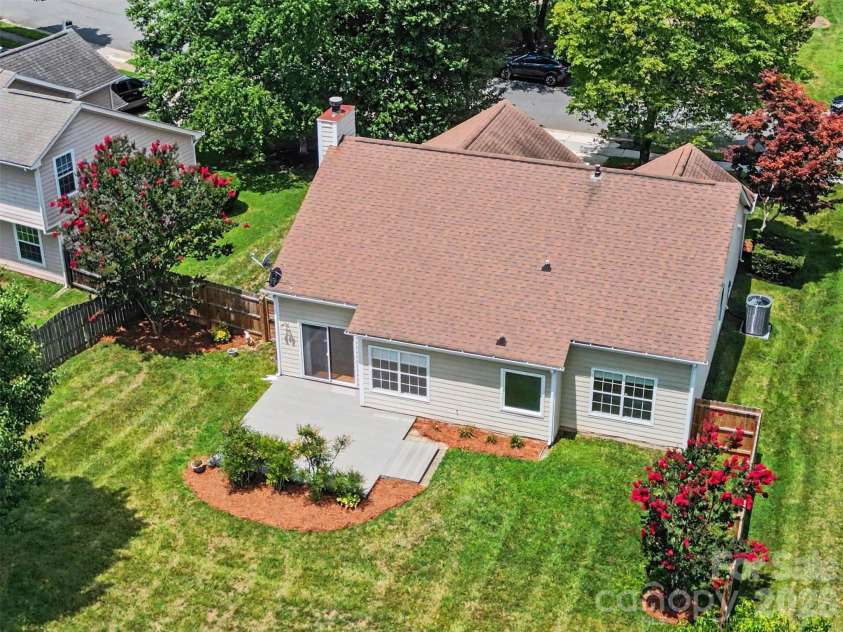 8316 Rhian Brook Lane, Charlotte, NC 28216.  MLS# CAR4402684, YatesRealty ID 38488. Your backyard