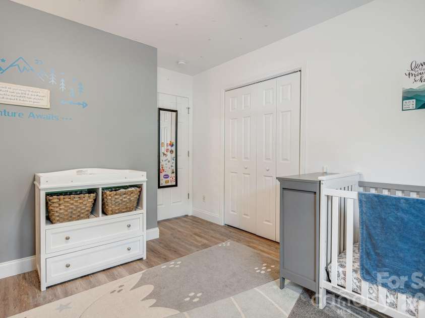 40 Quinn Hill Lane, Mars Hill, NC 28754.  MLS# CAR4421160, YatesRealty ID 38489. 