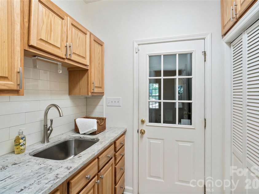 2059 Malvern Road, Rock Hill, SC 29732.  MLS# CAR4400386, YatesRealty ID 38491. 
