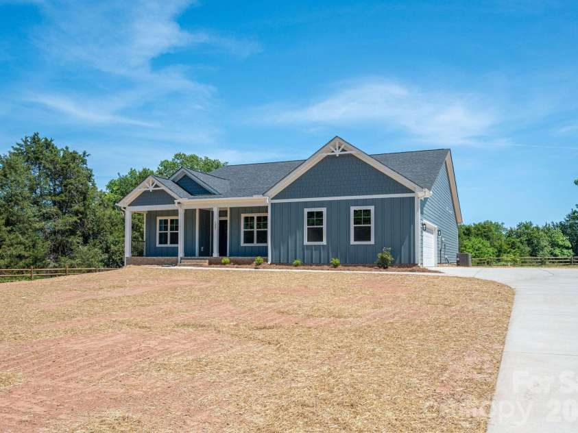 1337 Zeb Haynes Road, Maiden, NC 28650.  MLS# CAR4415643, YatesRealty ID 38495. 