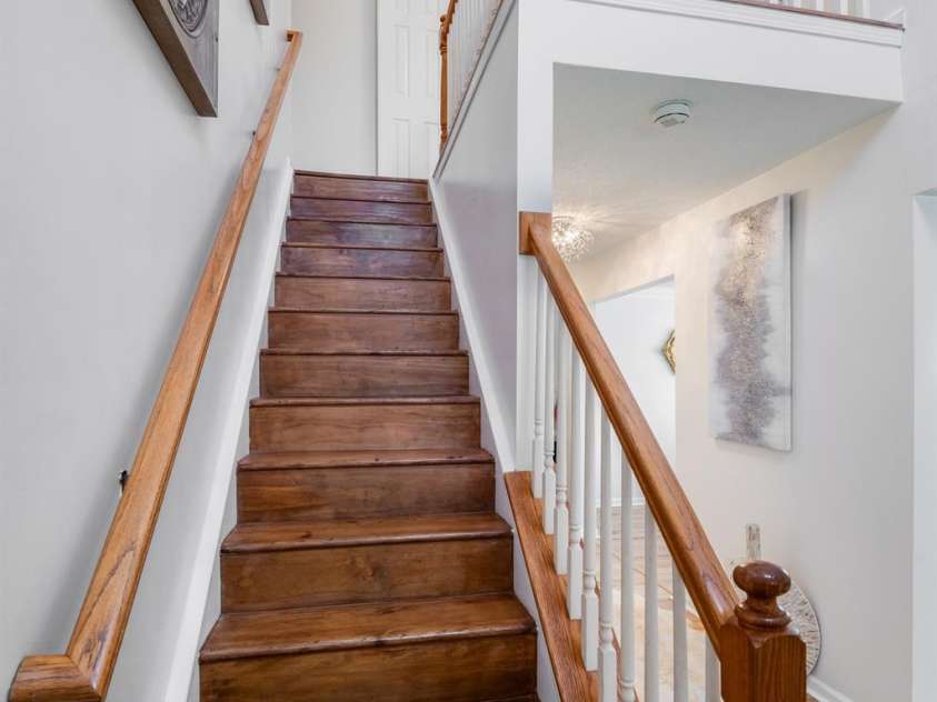 6101 Skyline Drive, Charlotte, NC 28269.  MLS# CAR4404845, YatesRealty ID 38496. 