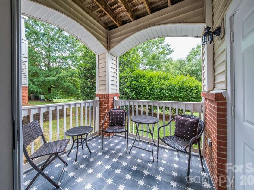 17110 Red Feather Drive, Charlotte, NC 28277.  MLS# CAR4397638, YatesRealty ID 38499. Covered Garden Level Patio