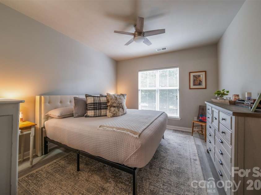 17110 Red Feather Drive, Charlotte, NC 28277.  MLS# CAR4397638, YatesRealty ID 38499. Primary Suite