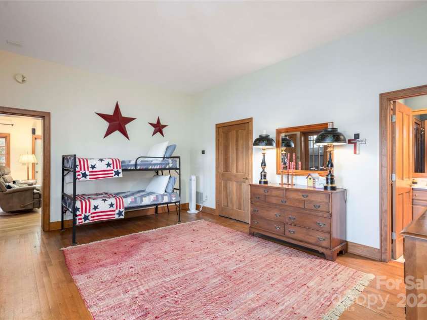 132 Red Bird Circle, Lake Toxaway, NC 28747.  MLS# CAR4321731, YatesRealty ID 385. 