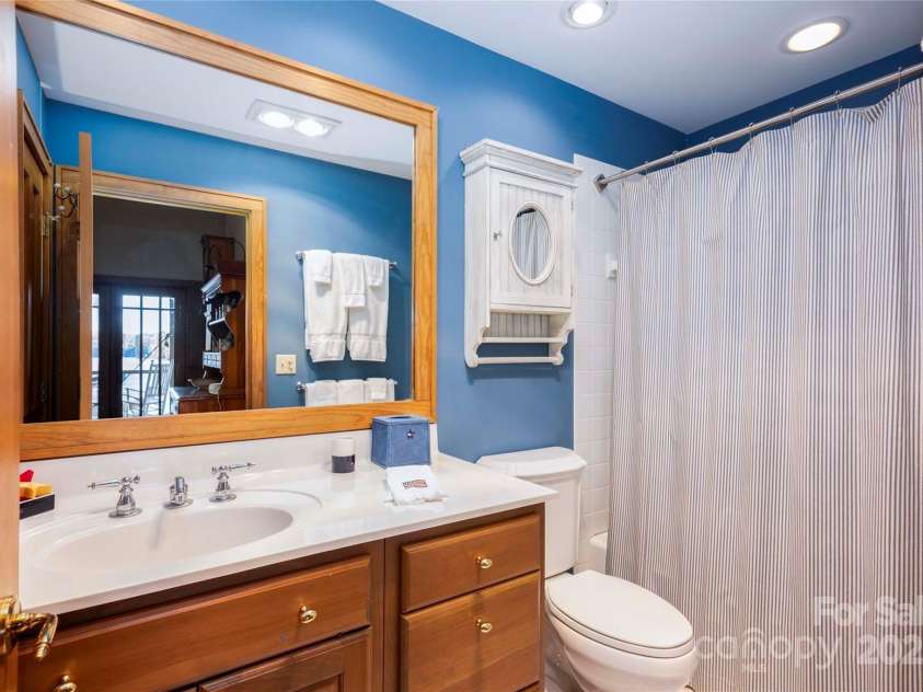 132 Red Bird Circle, Lake Toxaway, NC 28747.  MLS# CAR4321731, YatesRealty ID 385. 