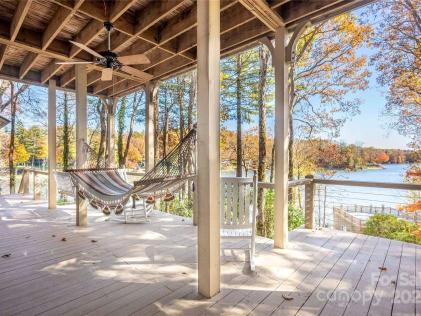 132 Red Bird Circle, Lake Toxaway, NC 28747.  MLS# CAR4321731, YatesRealty ID 385. 