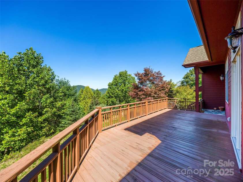 1341 Double Knob Drive, Arden, NC 28704.  MLS# CAR4312752, YatesRealty ID 385. 
