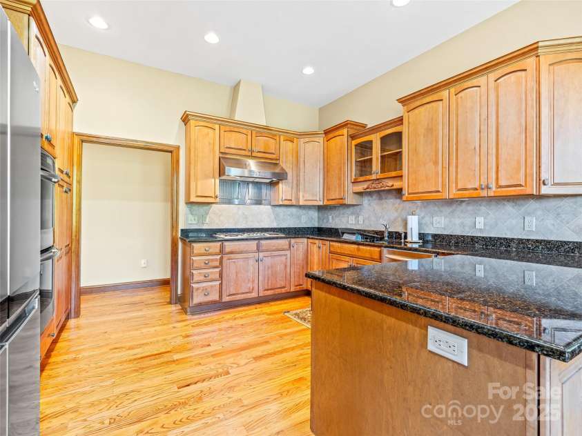 1341 Double Knob Drive, Arden, NC 28704.  MLS# CAR4312752, YatesRealty ID 385. 