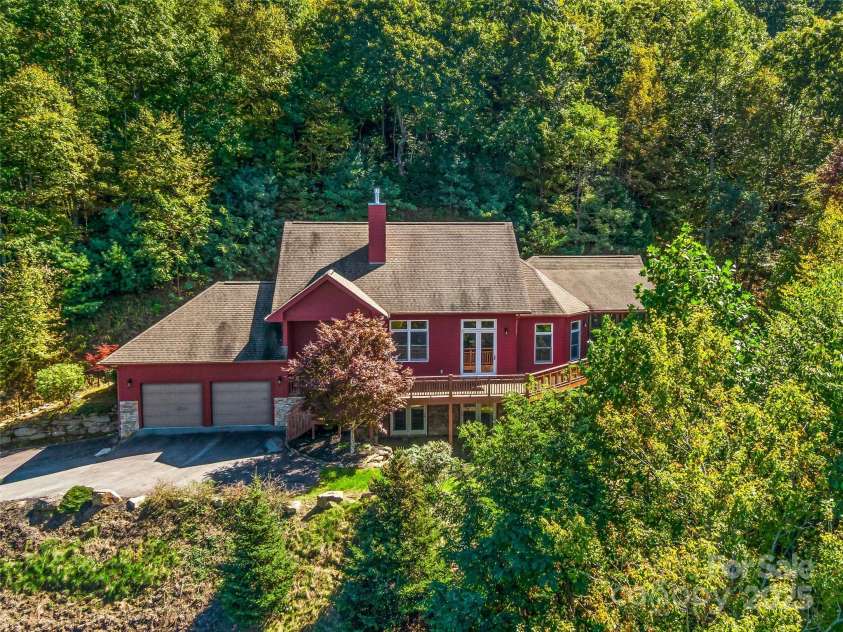 1341 Double Knob Drive, Arden, NC 28704.  MLS# CAR4312752, YatesRealty ID 385. 