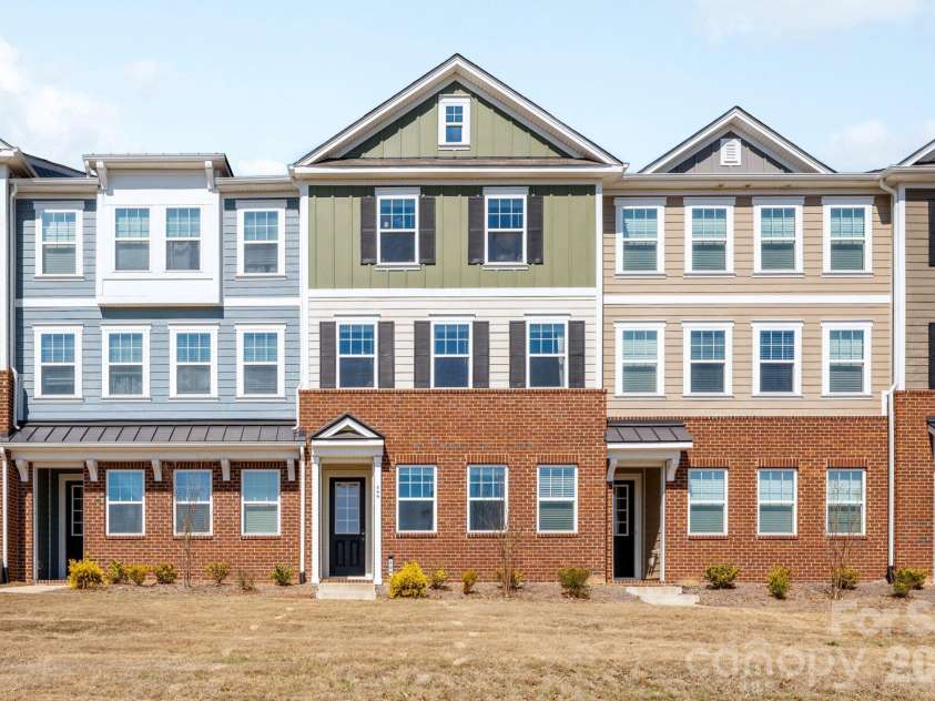 206 Marron Drive, Indian Trail, NC 28079.  MLS# CAR4356949, YatesRealty ID 3850. Front view