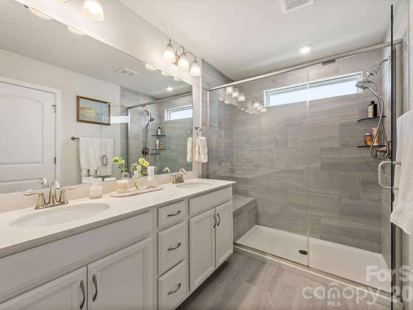 206 Marron Drive, Indian Trail, NC 28079.  MLS# CAR4356949, YatesRealty ID 3850. Primary bathroom