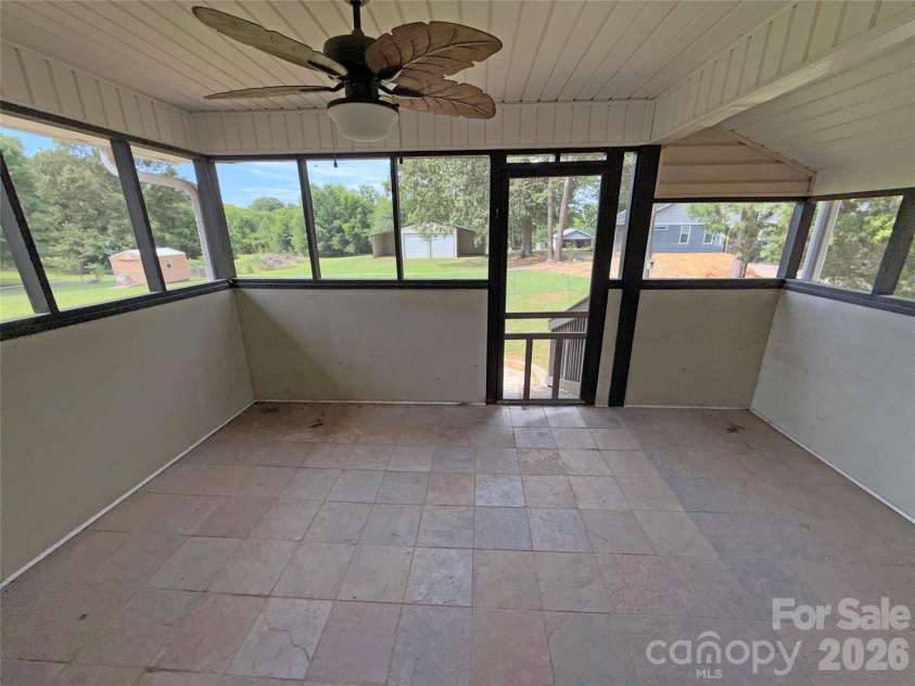 1066 Cameron Road, York, SC 29745.  MLS# CAR4404501, YatesRealty ID 38501. 