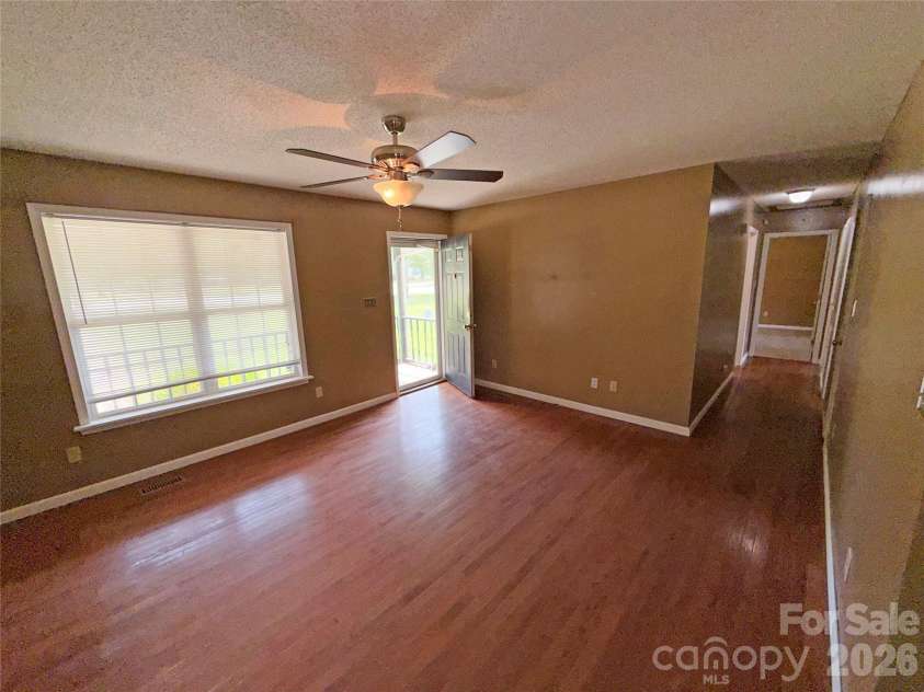 1066 Cameron Road, York, SC 29745.  MLS# CAR4404501, YatesRealty ID 38501. 