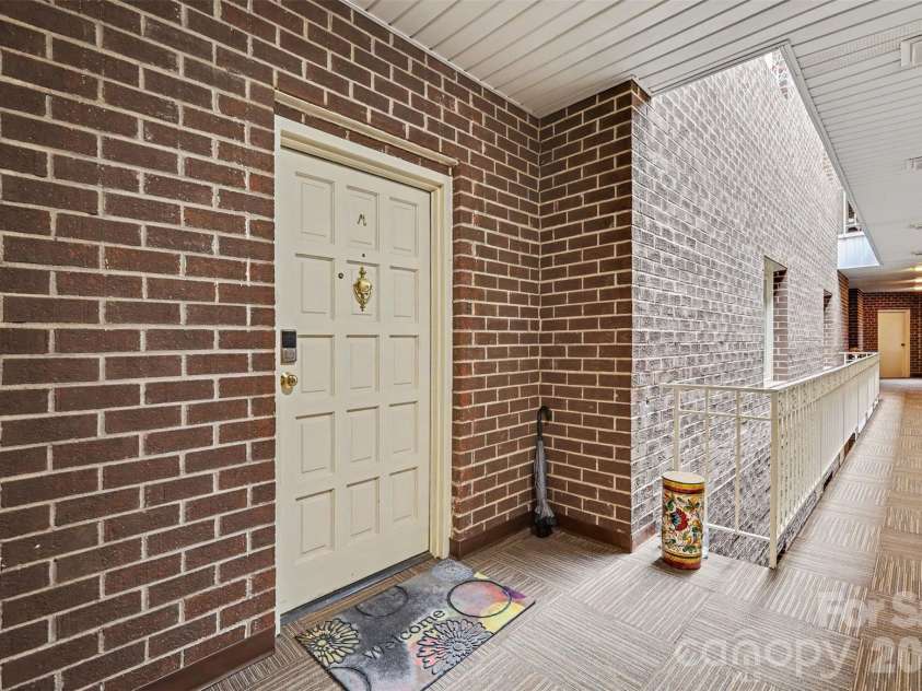 84 Lake Concord Road, Concord, NC 28025.  MLS# CAR4403227, YatesRealty ID 38502. 