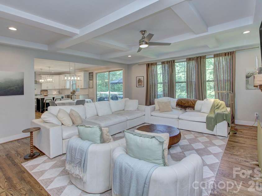 6672 Maple Spring Court, Denver, NC 28037.  MLS# CAR4401164, YatesRealty ID 38503. 