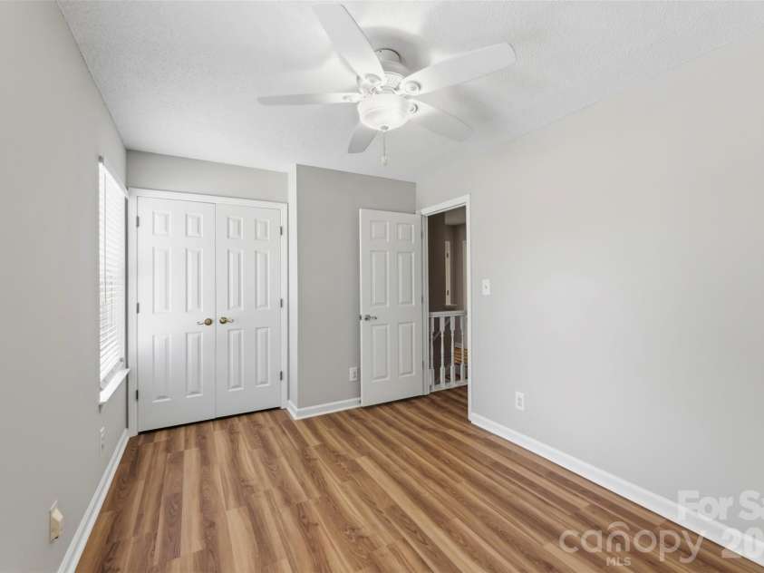 12219 Landing Green Drive, Charlotte, NC 28277.  MLS# CAR4340734, YatesRealty ID 38504. 