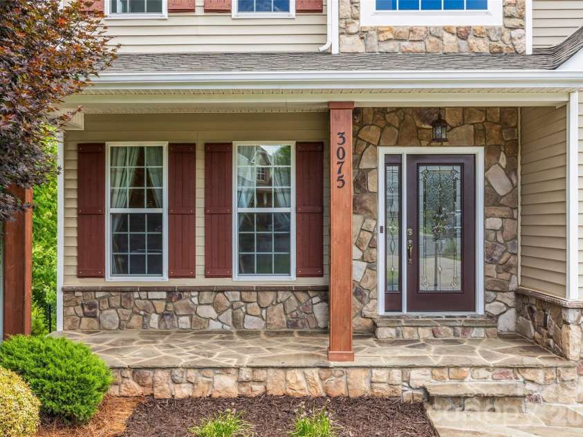 3075 Allendale Drive, Fort Mill, SC 29707.  MLS# CAR4393293, YatesRealty ID 38505. 
