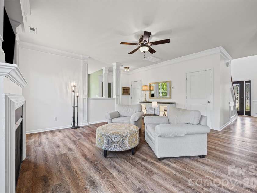 3075 Allendale Drive, Fort Mill, SC 29707.  MLS# CAR4393293, YatesRealty ID 38505. 