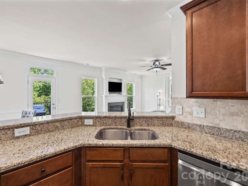 3075 Allendale Drive, Fort Mill, SC 29707.  MLS# CAR4393293, YatesRealty ID 38505. 
