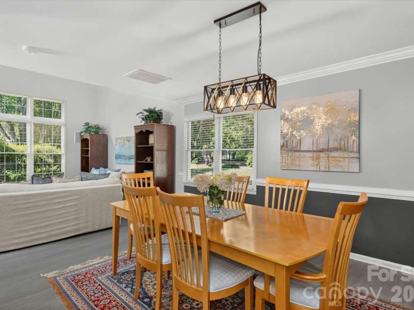 9801 Deer Spring Lane, Charlotte, NC 28210.  MLS# CAR4404766, YatesRealty ID 38506. Open Concept living
