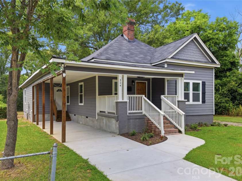 324 State Street, Rock Hill, SC 29730.  MLS# CAR4404986, YatesRealty ID 38509. 