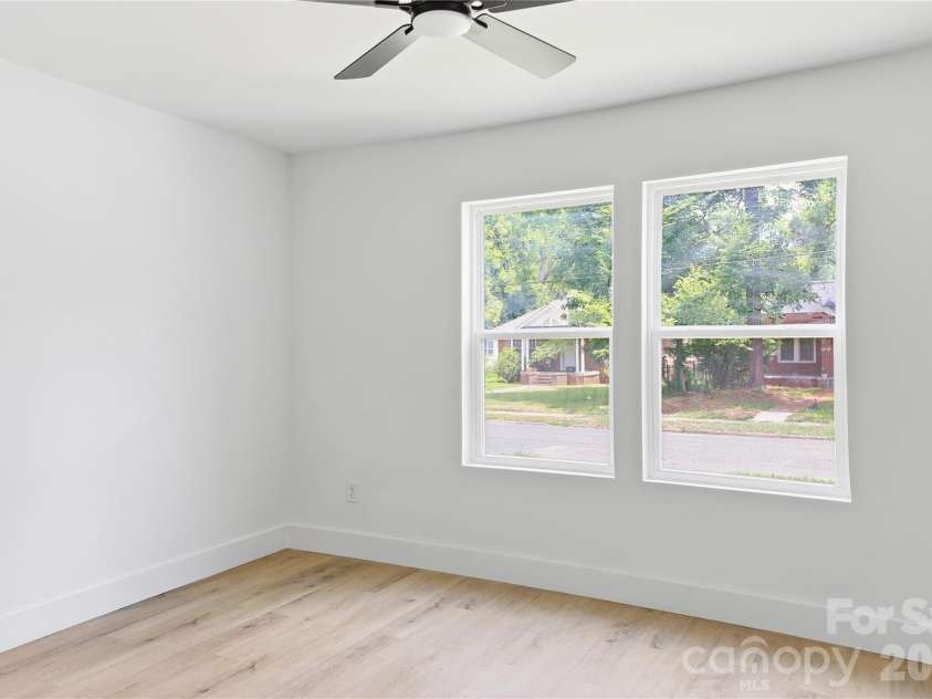 324 State Street, Rock Hill, SC 29730.  MLS# CAR4404986, YatesRealty ID 38509. 