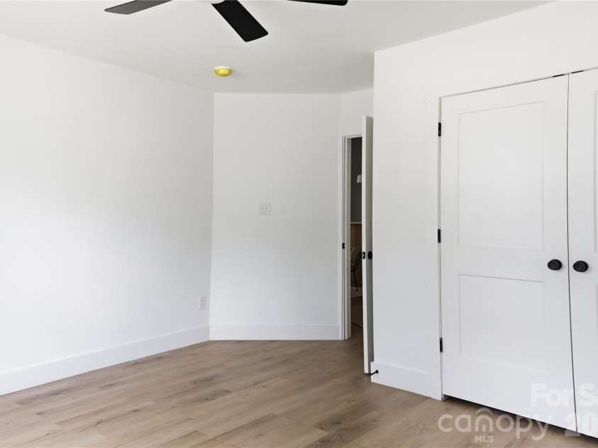324 State Street, Rock Hill, SC 29730.  MLS# CAR4404986, YatesRealty ID 38509. 