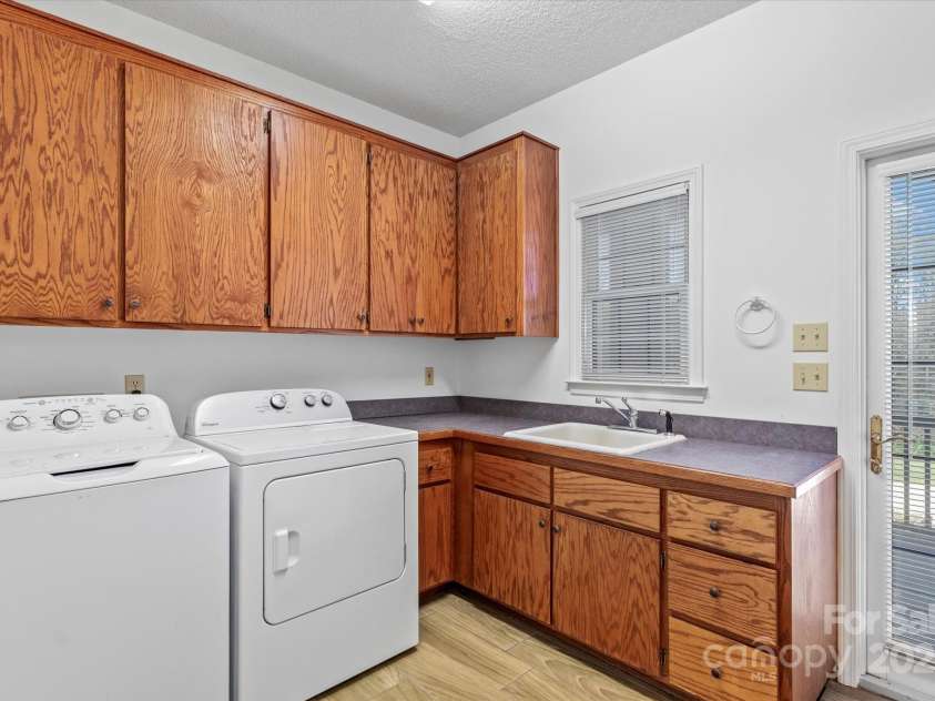 1030 Hurley School Road, Salisbury, NC 28147.  MLS# CAR4233025, YatesRealty ID 3851. 