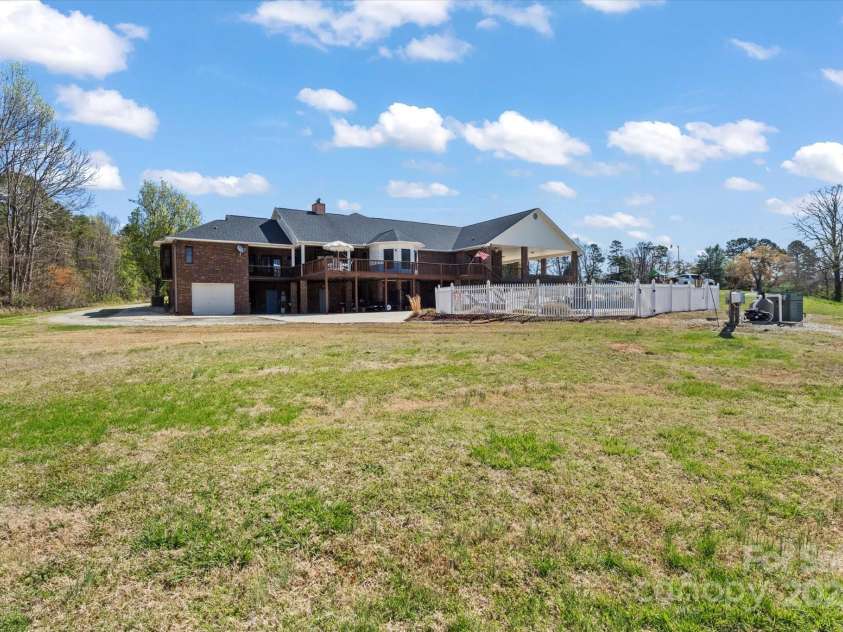 1030 Hurley School Road, Salisbury, NC 28147.  MLS# CAR4233025, YatesRealty ID 3851. 