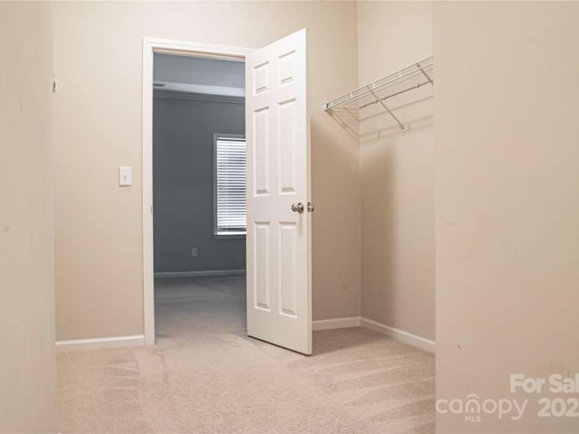 147 Fesperman Circle, Troutman, NC 28166.  MLS# CAR4166451, YatesRealty ID 3851. Walk-In Closet