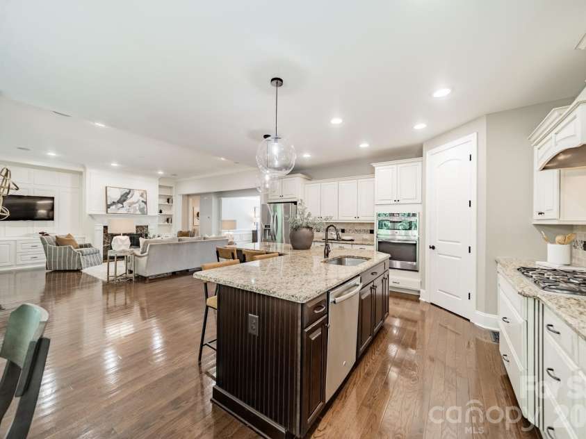 415 Five Leaf Lane, Waxhaw, NC 28173.  MLS# CAR4391819, YatesRealty ID 38510. 