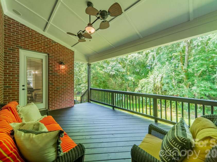 415 Five Leaf Lane, Waxhaw, NC 28173.  MLS# CAR4391819, YatesRealty ID 38510. 