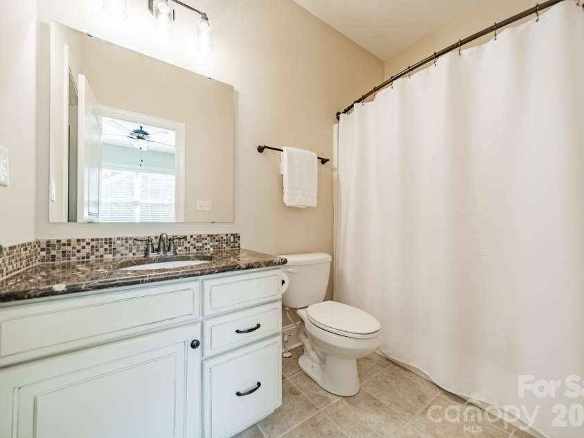415 Five Leaf Lane, Waxhaw, NC 28173.  MLS# CAR4391819, YatesRealty ID 38510. 