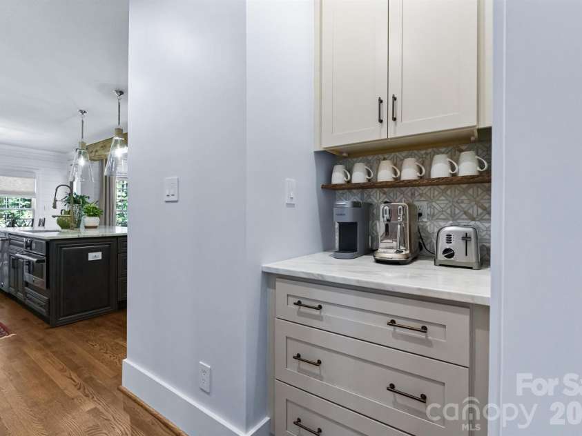 16717 Yardarm Lane, Cornelius, NC 28031.  MLS# CAR4403633, YatesRealty ID 38512. 