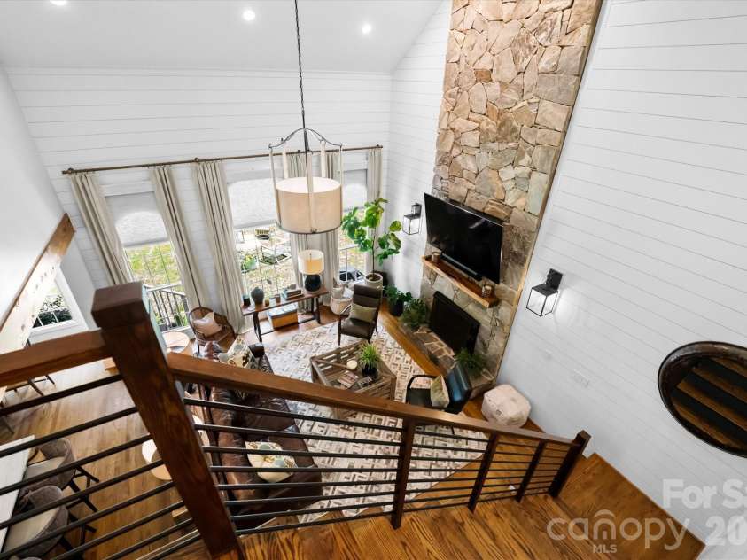 16717 Yardarm Lane, Cornelius, NC 28031.  MLS# CAR4403633, YatesRealty ID 38512. 