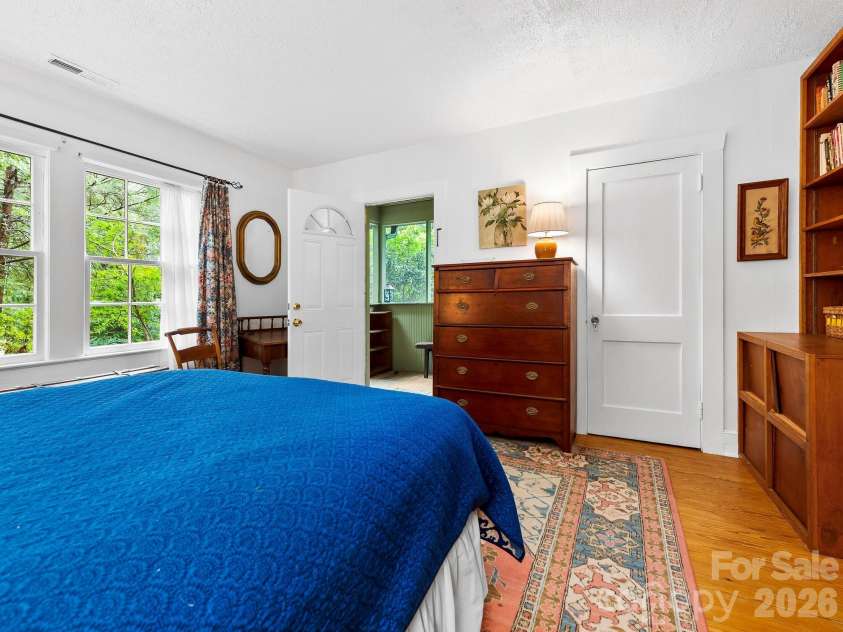 167 Sheridan Lane, Lake Lure, NC 28746.  MLS# CAR4404007, YatesRealty ID 38513. 