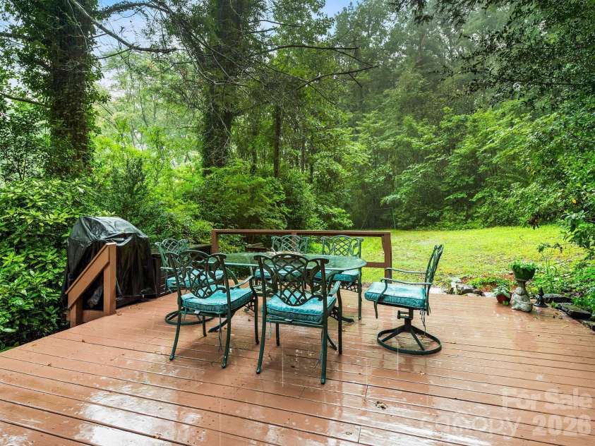 167 Sheridan Lane, Lake Lure, NC 28746.  MLS# CAR4404007, YatesRealty ID 38513. 