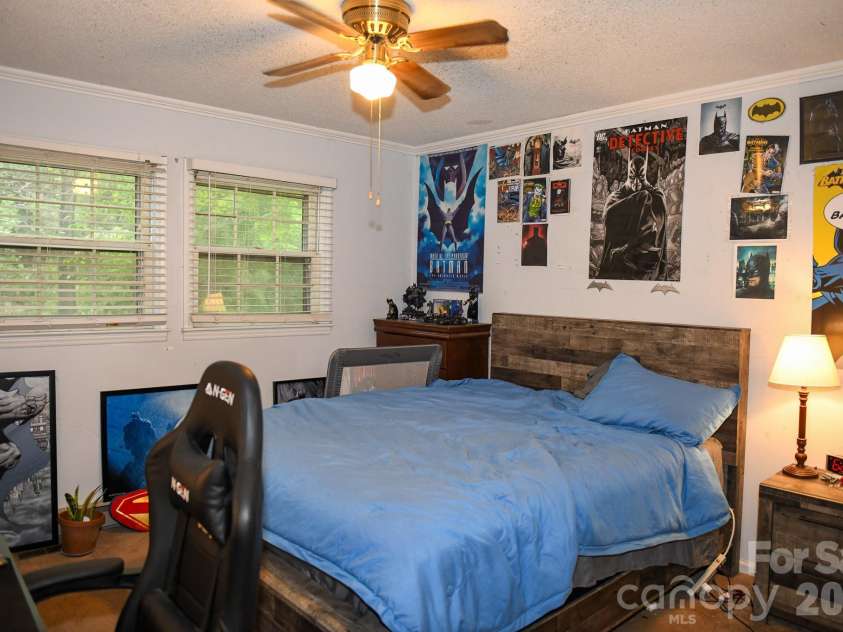 616 Pineview Lakes Road, Chester, SC 29706.  MLS# CAR4403010, YatesRealty ID 38516. 
