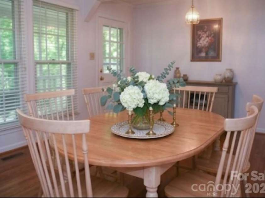 616 Pineview Lakes Road, Chester, SC 29706.  MLS# CAR4403010, YatesRealty ID 38516. 