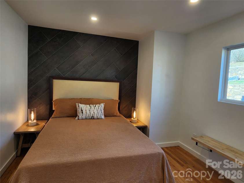 113 Hillside Street, Canton, NC 28716.  MLS# CAR4333025, YatesRealty ID 3852. 