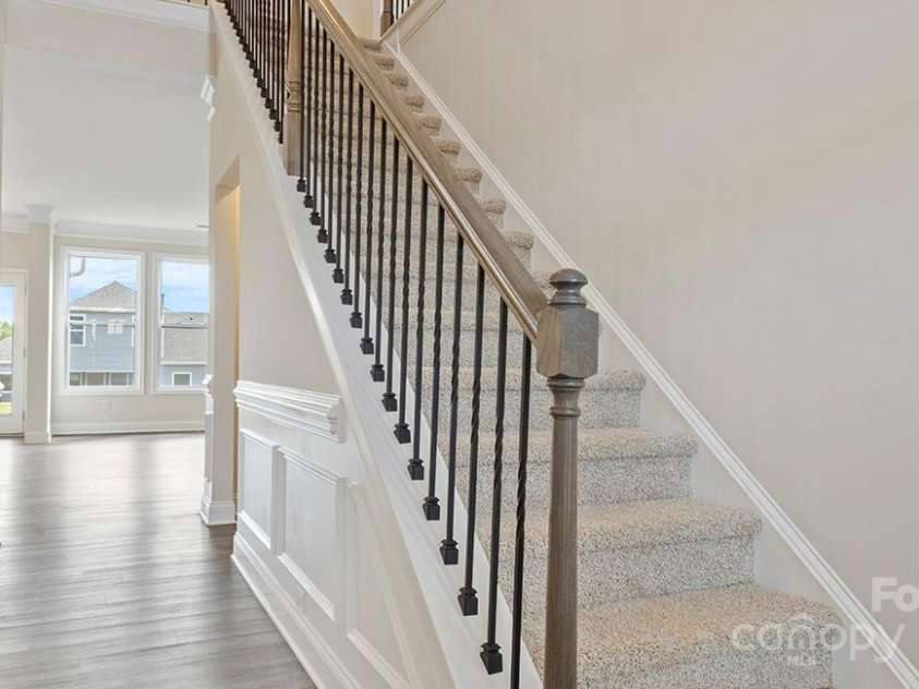 599 Fox Cove Road, Hendersonville, NC 28792.  MLS# CAR4235124, YatesRealty ID 3852. Photos are representative