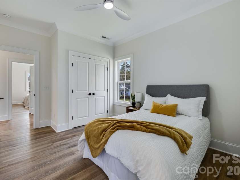 901 Edgemont Avenue, Belmont, NC 28012.  MLS# CAR4356640, YatesRealty ID 3852. 2nd bedroom