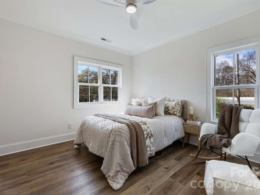 901 Edgemont Avenue, Belmont, NC 28012.  MLS# CAR4356640, YatesRealty ID 3852. Primary bedroom