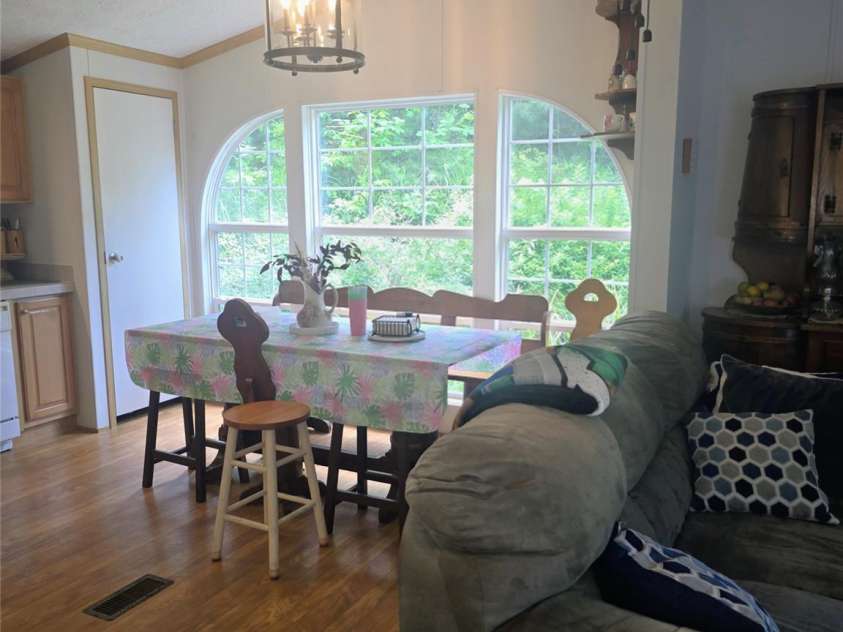 192 Lady Bug Lane, Penrose, NC 28766.  MLS# CAR4404991, YatesRealty ID 38520. 