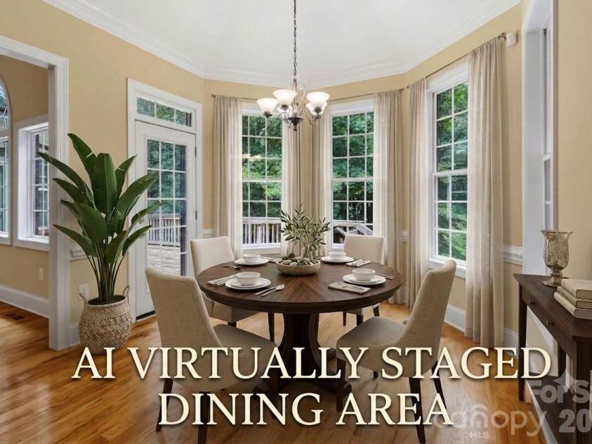 280 Catawba Crest Lane, Clover, SC 29710.  MLS# CAR4404343, YatesRealty ID 38523. DINING AREA