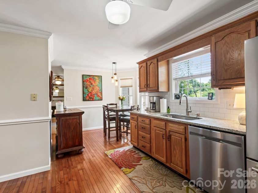 302 Shadecrest Lane, Mills River, NC 28759.  MLS# CAR4392310, YatesRealty ID 38524. 
