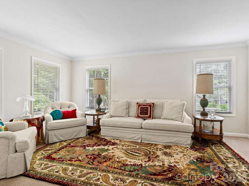 302 Shadecrest Lane, Mills River, NC 28759.  MLS# CAR4392310, YatesRealty ID 38524. 