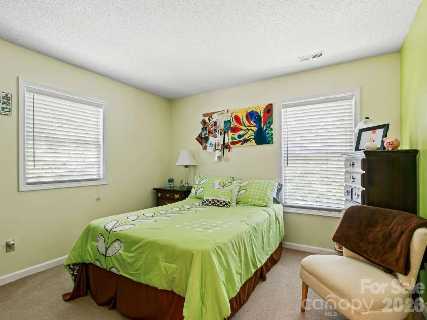 302 Shadecrest Lane, Mills River, NC 28759.  MLS# CAR4392310, YatesRealty ID 38524. 