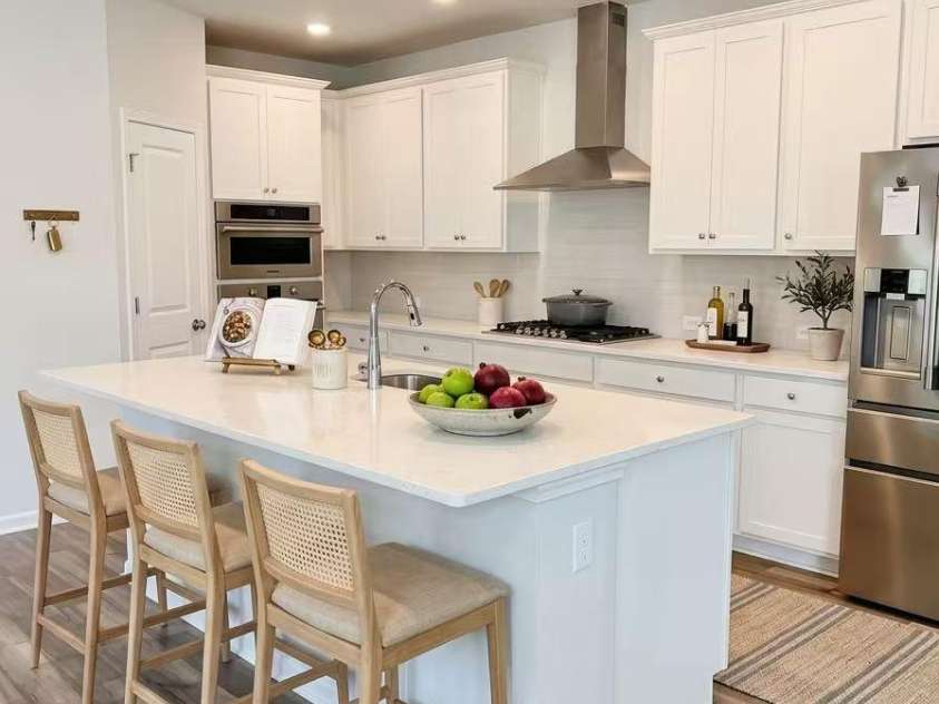 325 Johnston Drive, Pineville, NC 28134.  MLS# CAR4401573, YatesRealty ID 38527. 